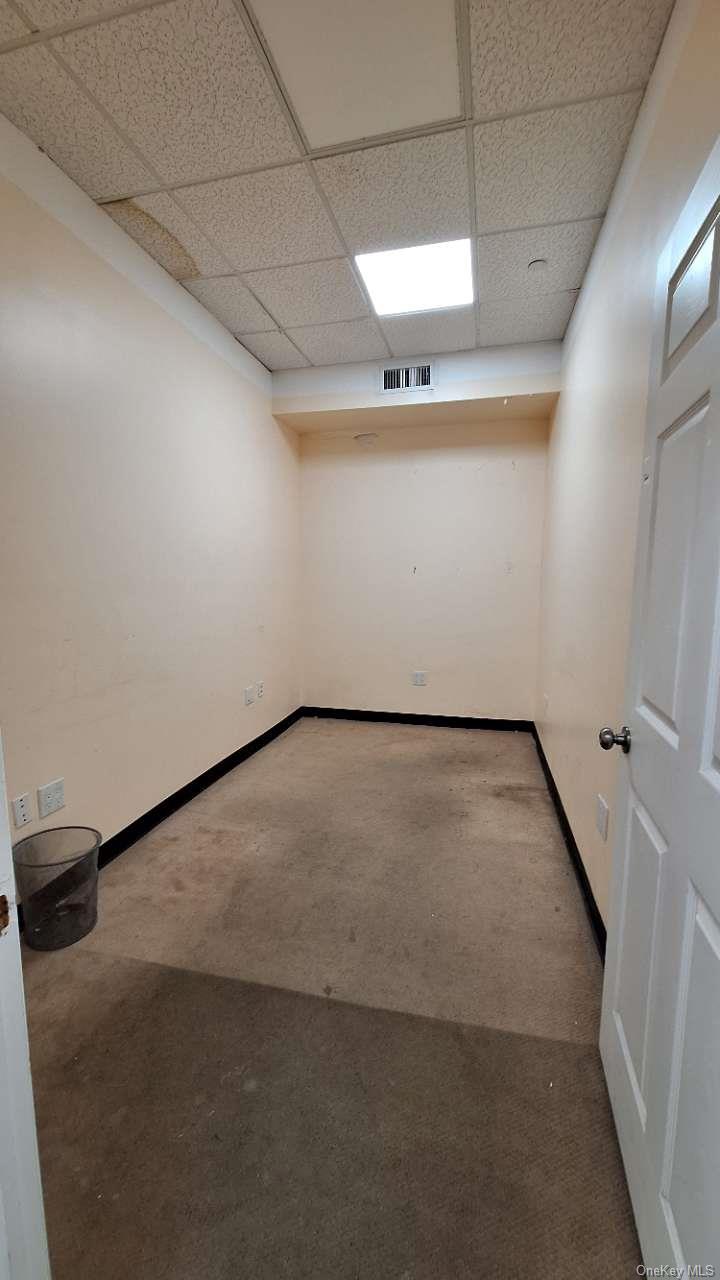 82-25 Queens Boulevard # 1A, Elmhurst, NY 11373