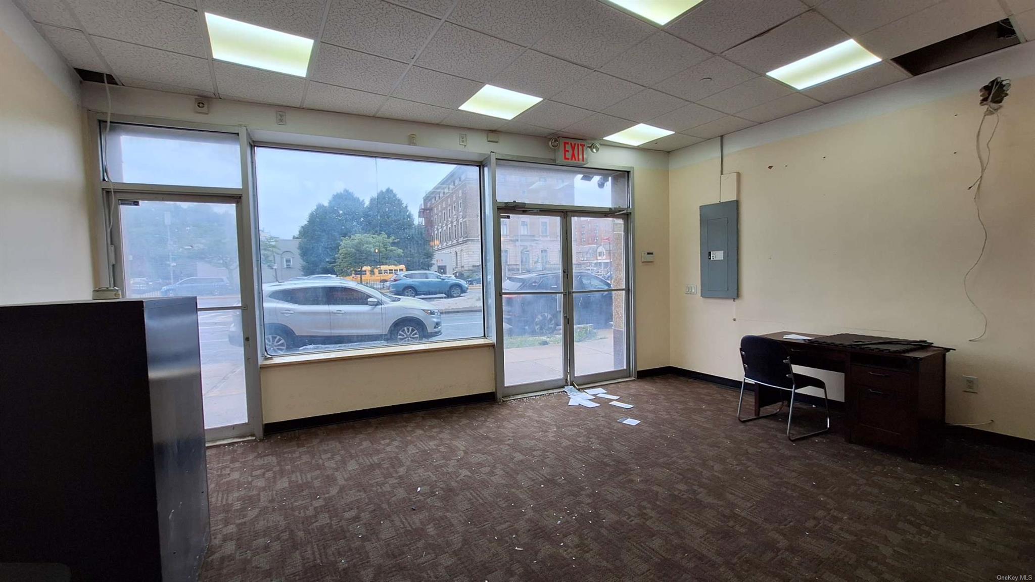 82-25 Queens Boulevard # 1A, Elmhurst, NY 11373