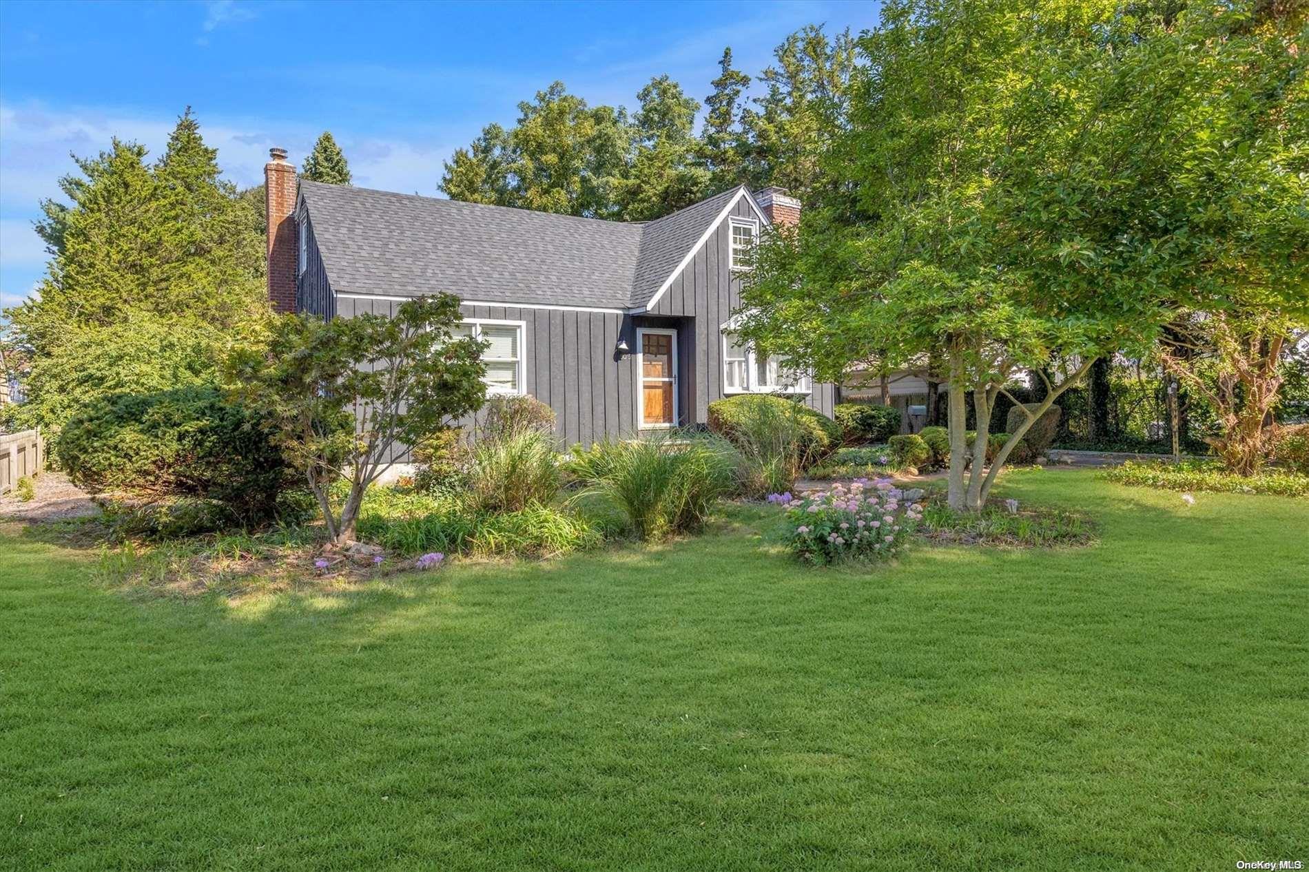 506 5th Avenue, East Northport, NY 11731