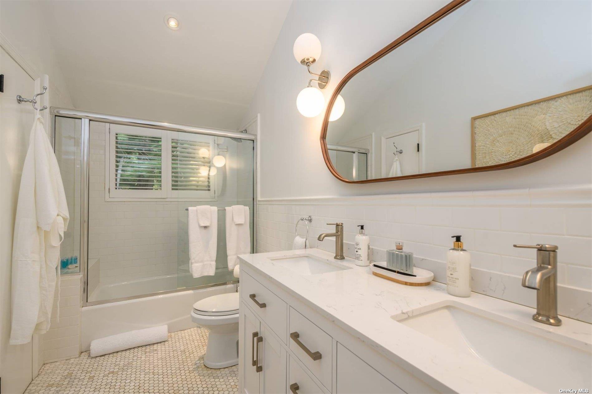 9 Sulky Circle, East Hampton, NY 11937