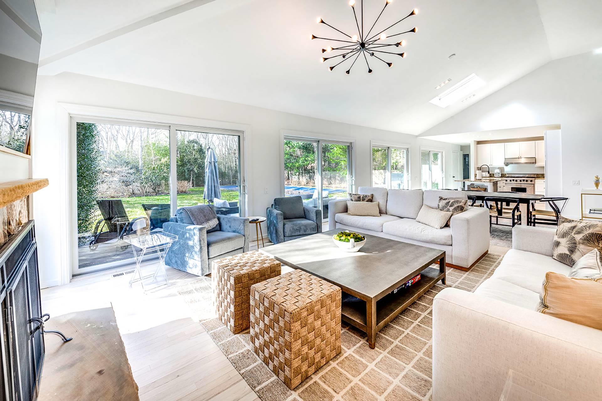 9 Sulky Circle, East Hampton, NY 11937