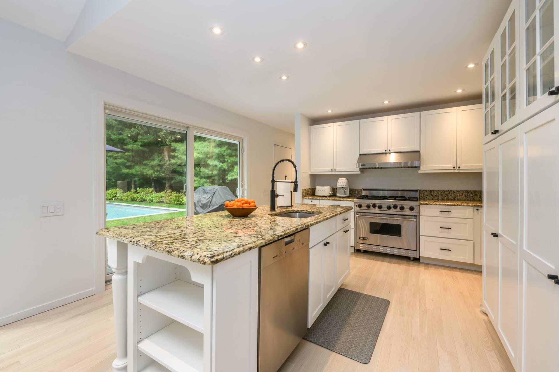 9 Sulky Circle, East Hampton, NY 11937