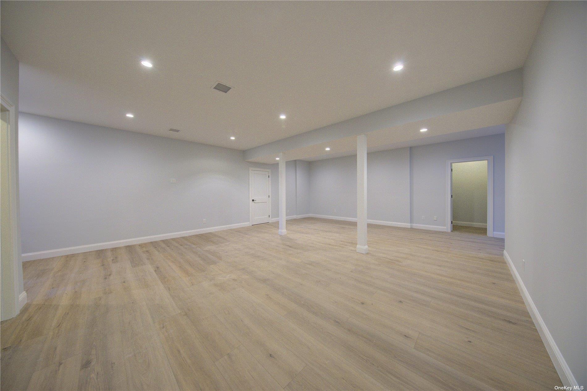 6 Crystal Mews Lane, East Hampton, NY 11937