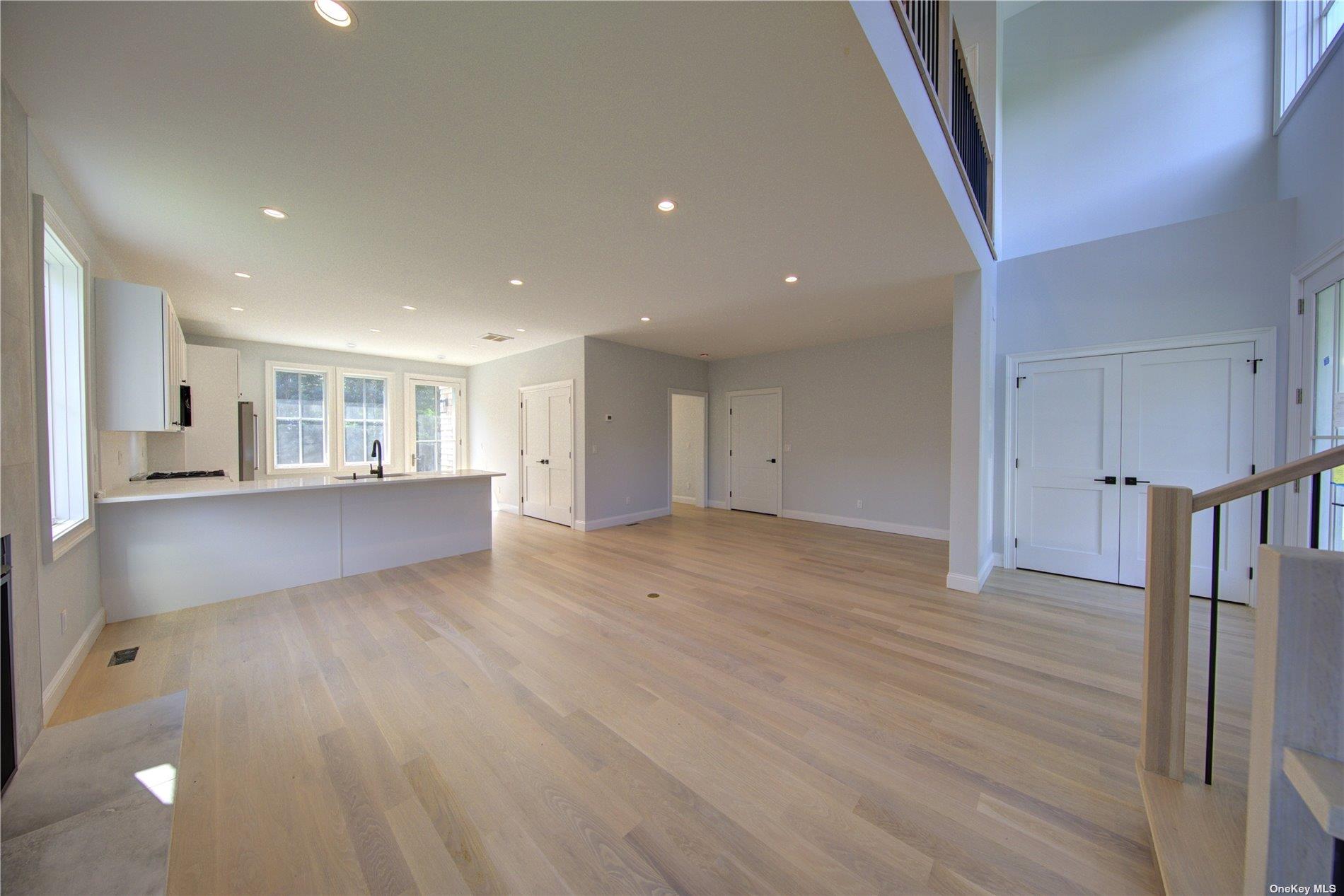 6 Crystal Mews Lane, East Hampton, NY 11937