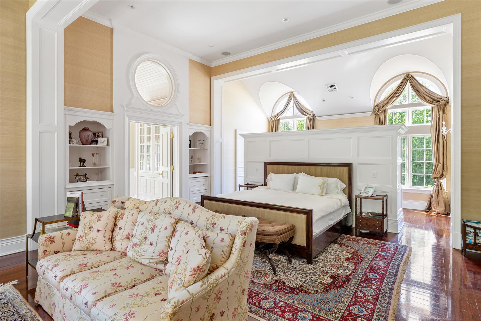 11 Dupont Court, Brookville, NY 11548