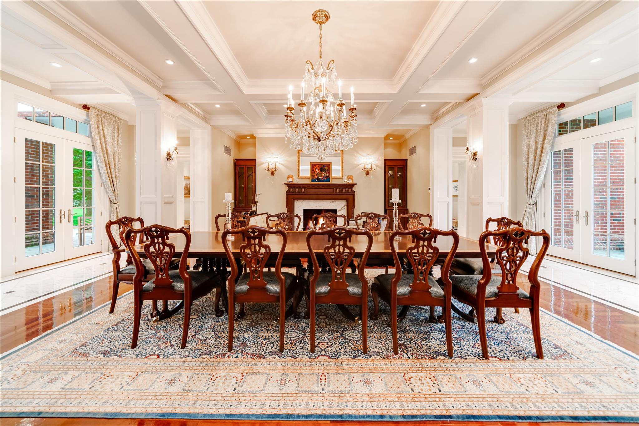 11 Dupont Court, Brookville, NY 11548