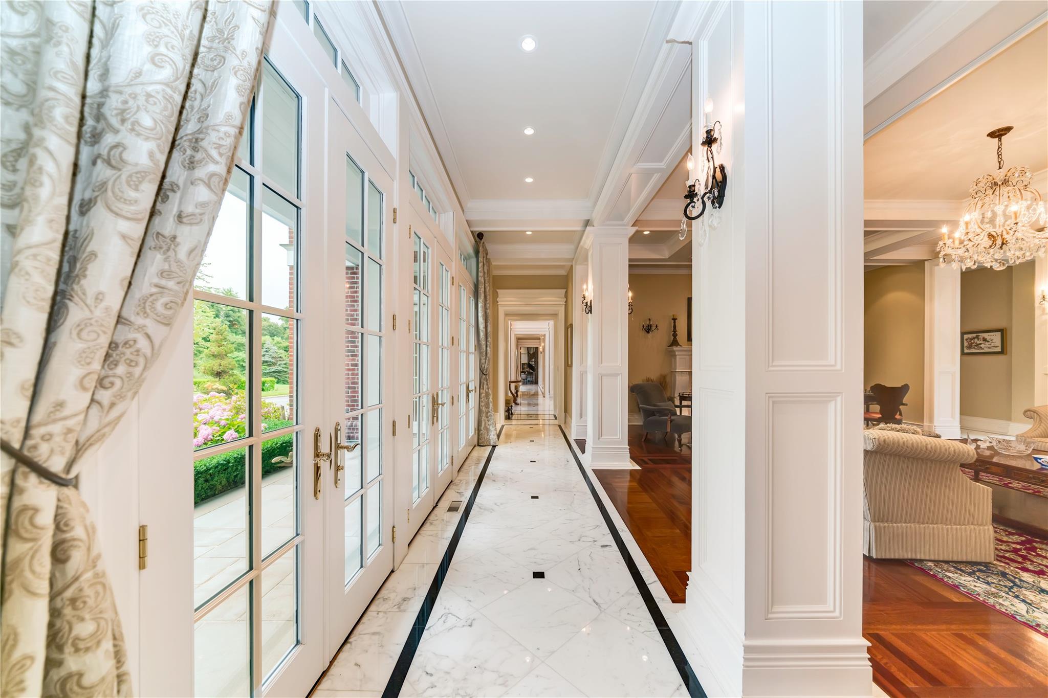 11 Dupont Court, Brookville, NY 11548