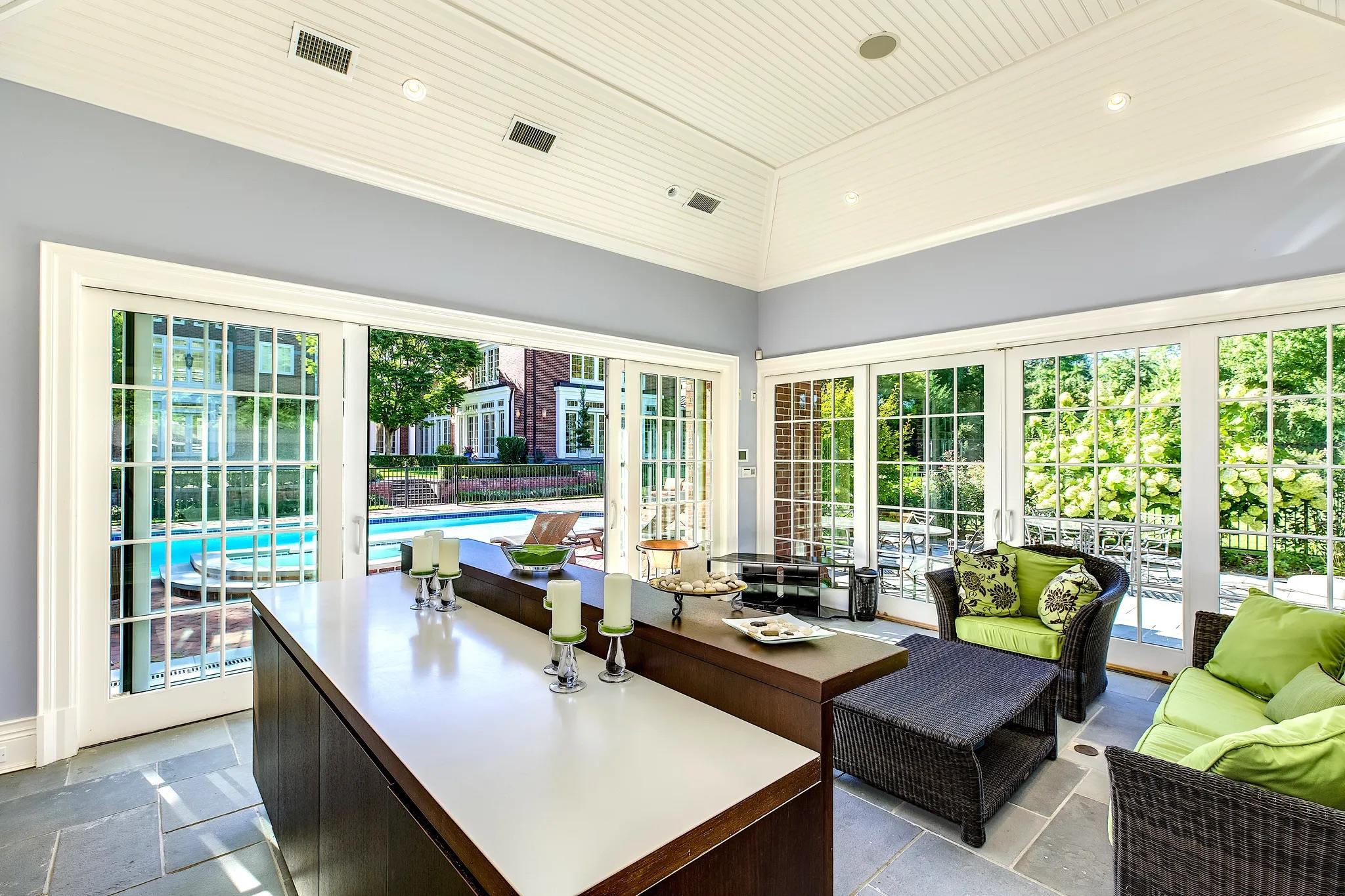 11 Dupont Court, Brookville, NY 11548