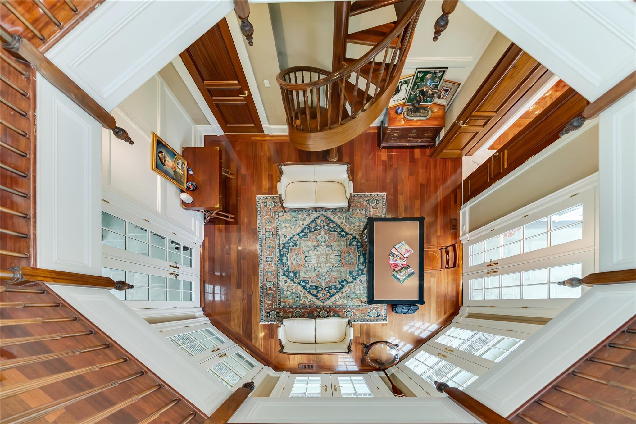 11 Dupont Court, Brookville, NY 11548