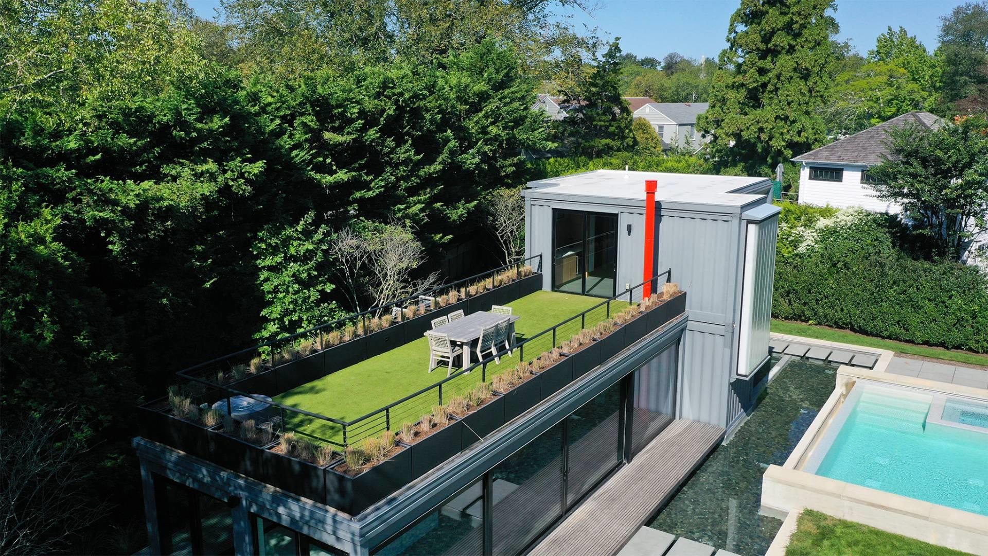 13 Egypt Lane, East Hampton, NY 11937