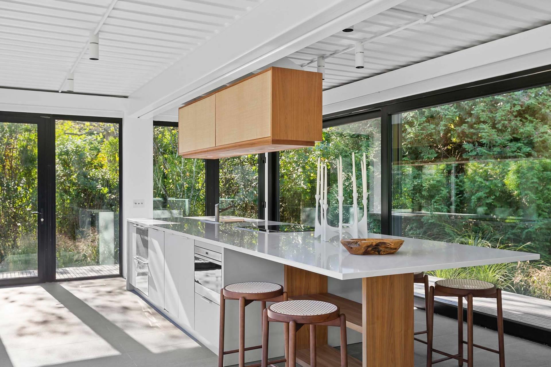 13 Egypt Lane, East Hampton, NY 11937