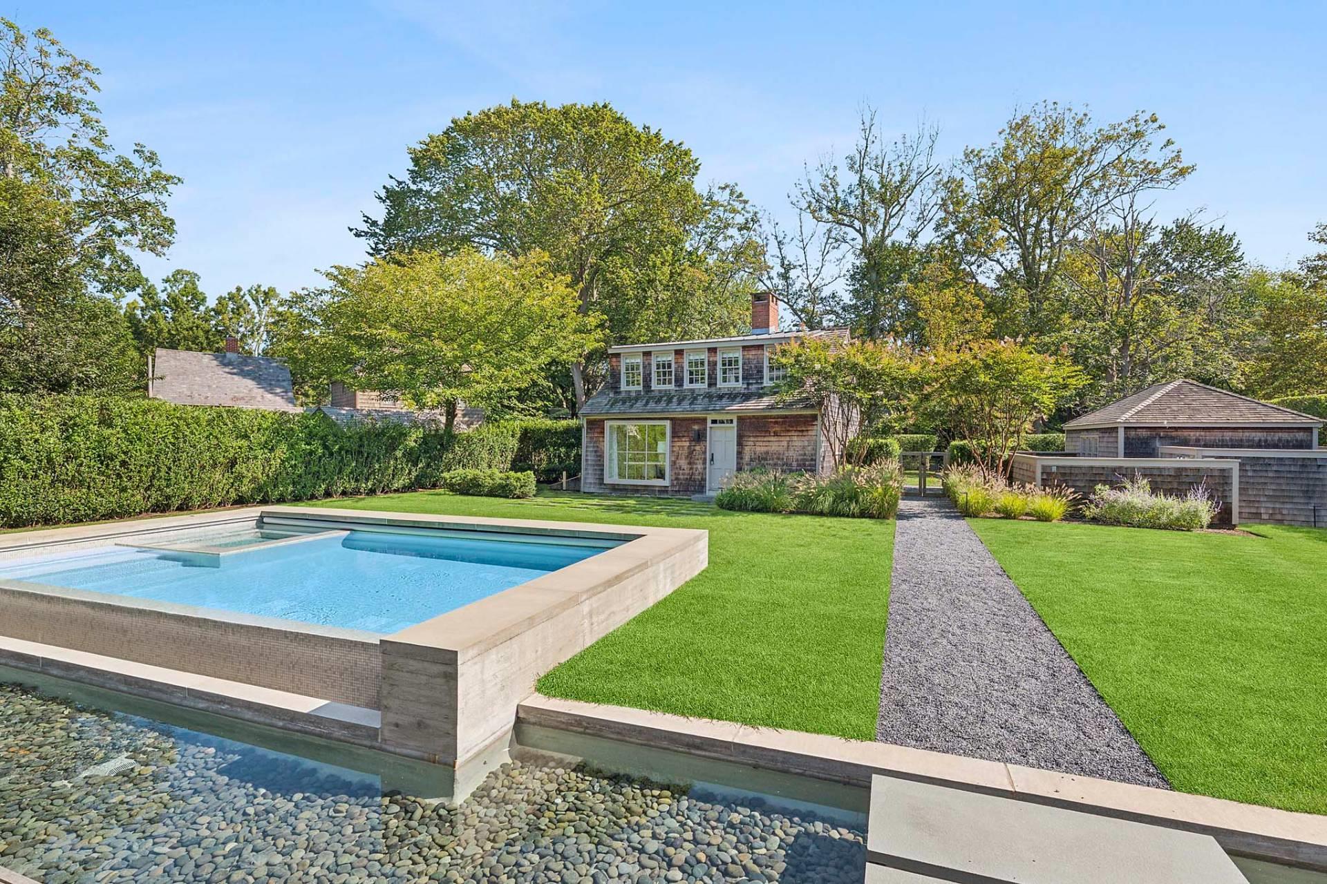 13 Egypt Lane, East Hampton, NY 11937