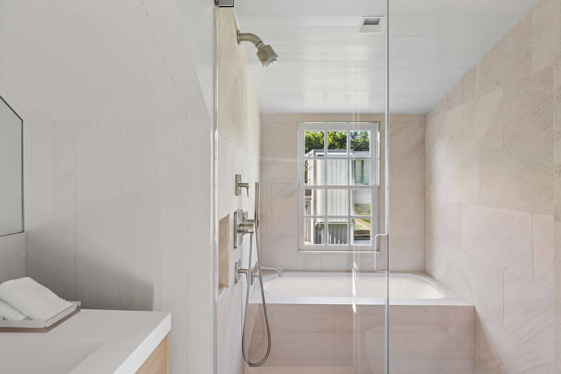 13 Egypt Lane, East Hampton, NY 11937