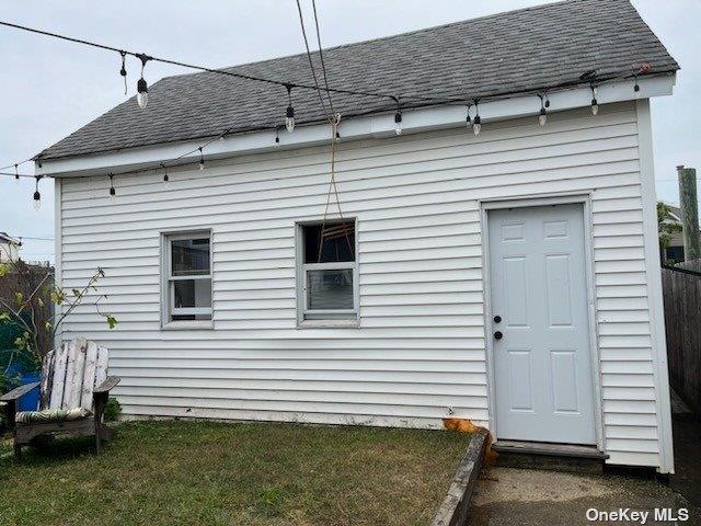 742 S 9th Street, Lindenhurst, NY 11757