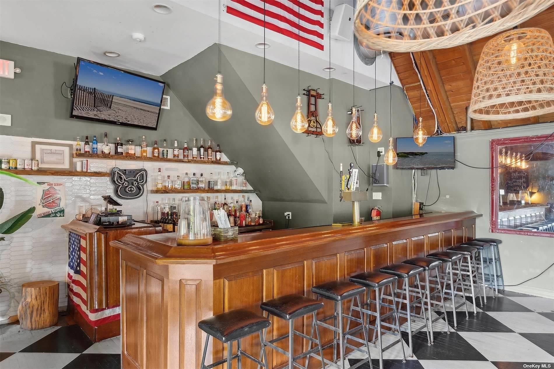 48 Front Street, Greenport, NY 11944