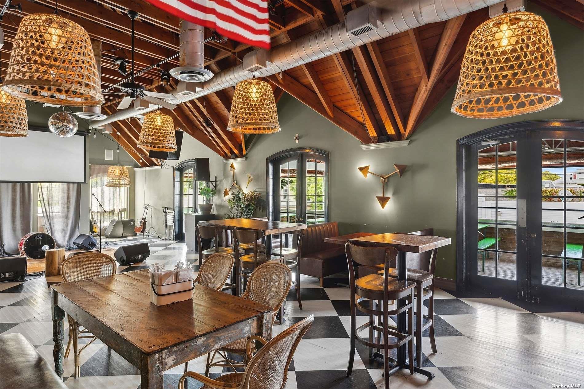 48 Front Street, Greenport, NY 11944