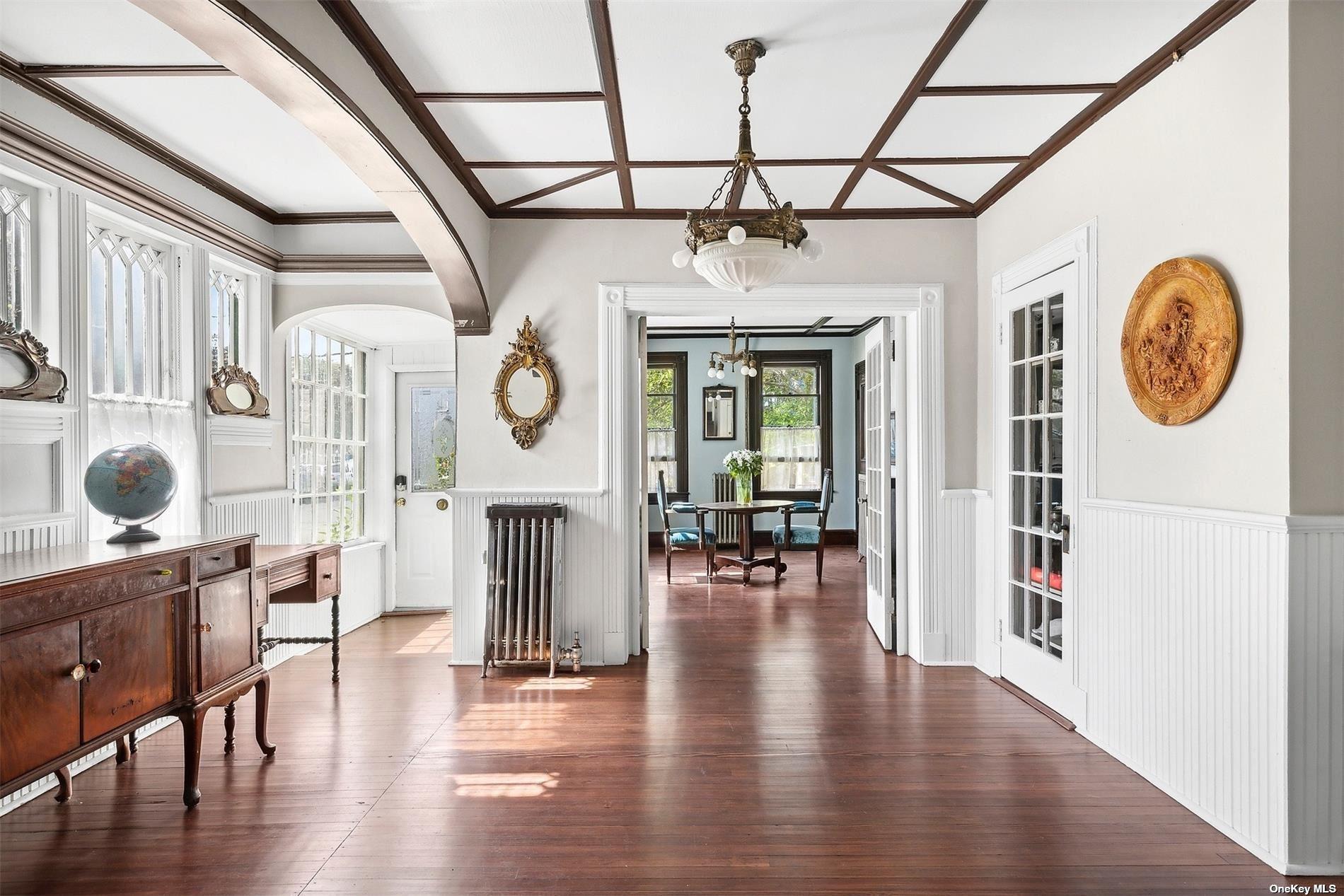 151 Bay Avenue, Greenport, NY 11944