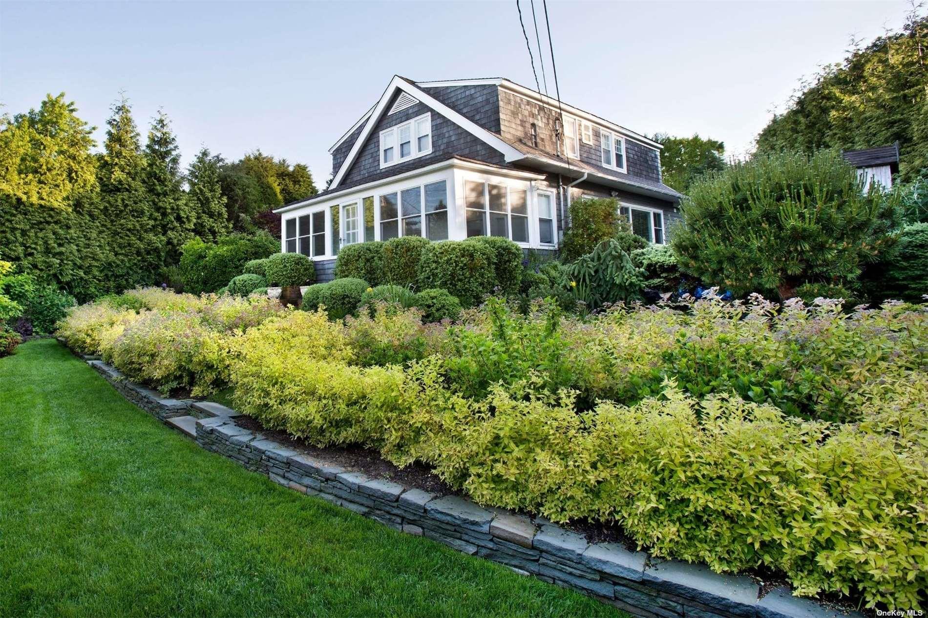 7 Miller Lane, East Hampton, NY 11937