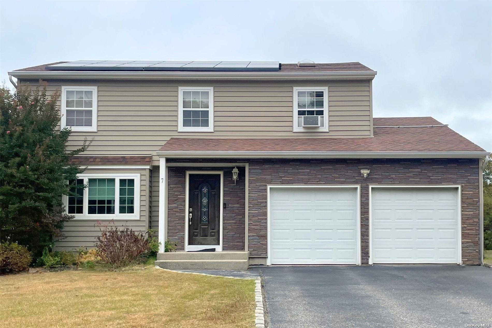 7 Howard Street, Selden, NY 11784