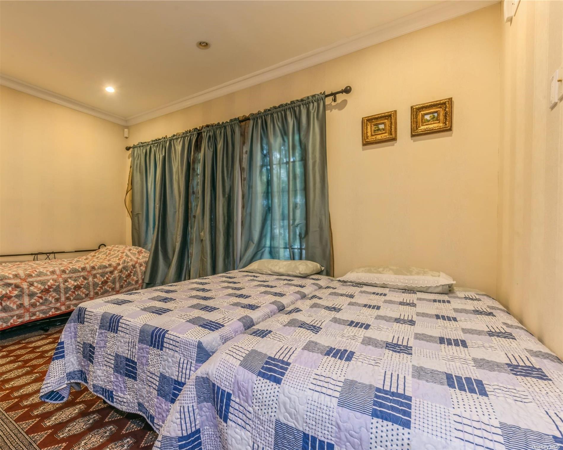 106 Willow Road, Woodsburgh, NY 11598