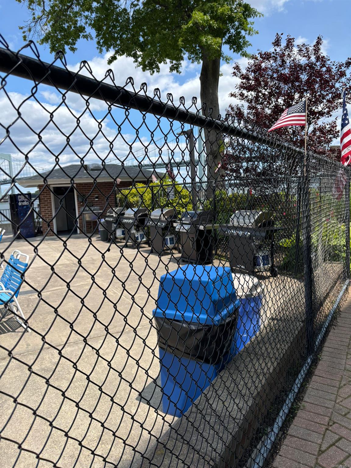 162-41 Powells Cove Boulevard # 2-0, Beechhurst, NY 11357