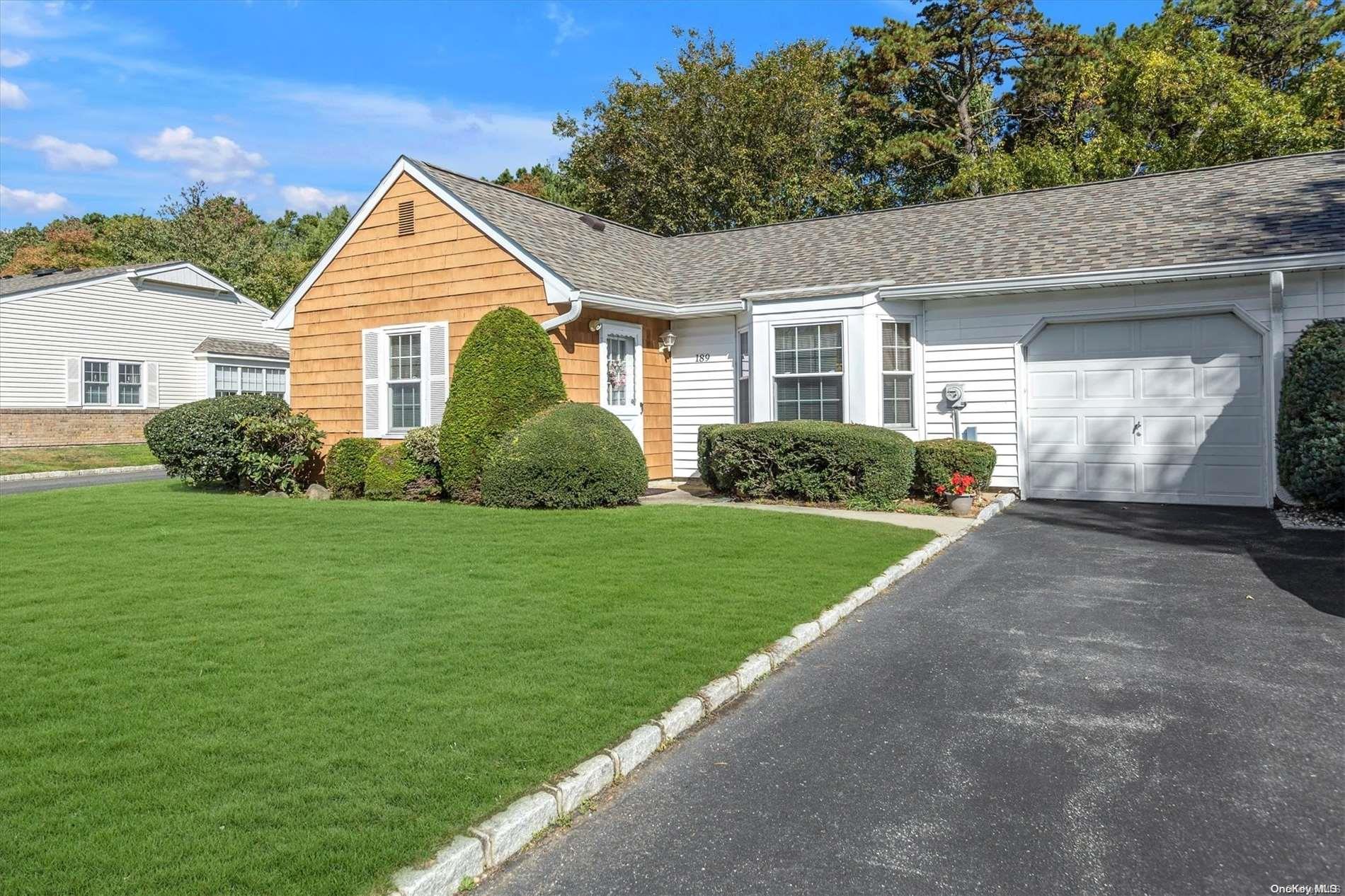 189 Revere Drive # 189, Sayville, NY 11782