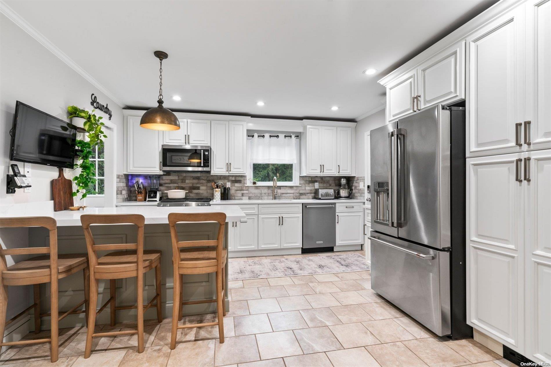 92 Little Neck Road, Centerport, NY 11721