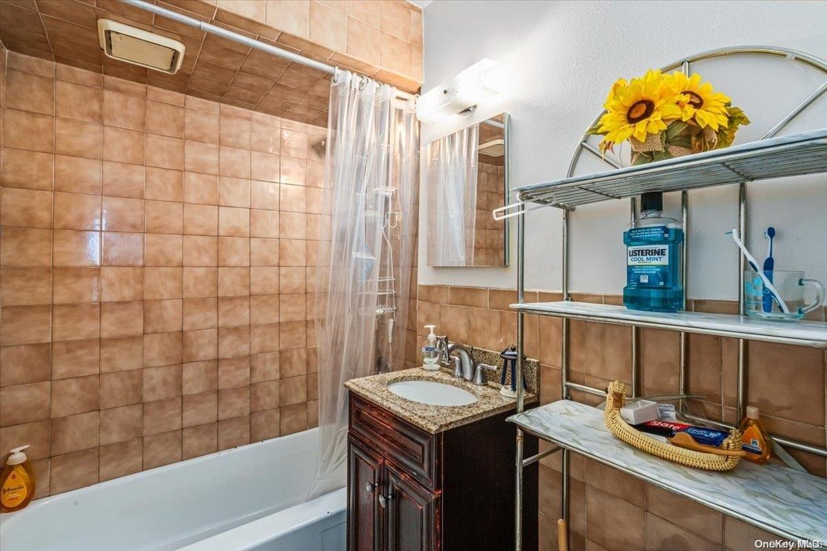 68-15 Selfridge Street # 1J, Forest Hills, NY 11375