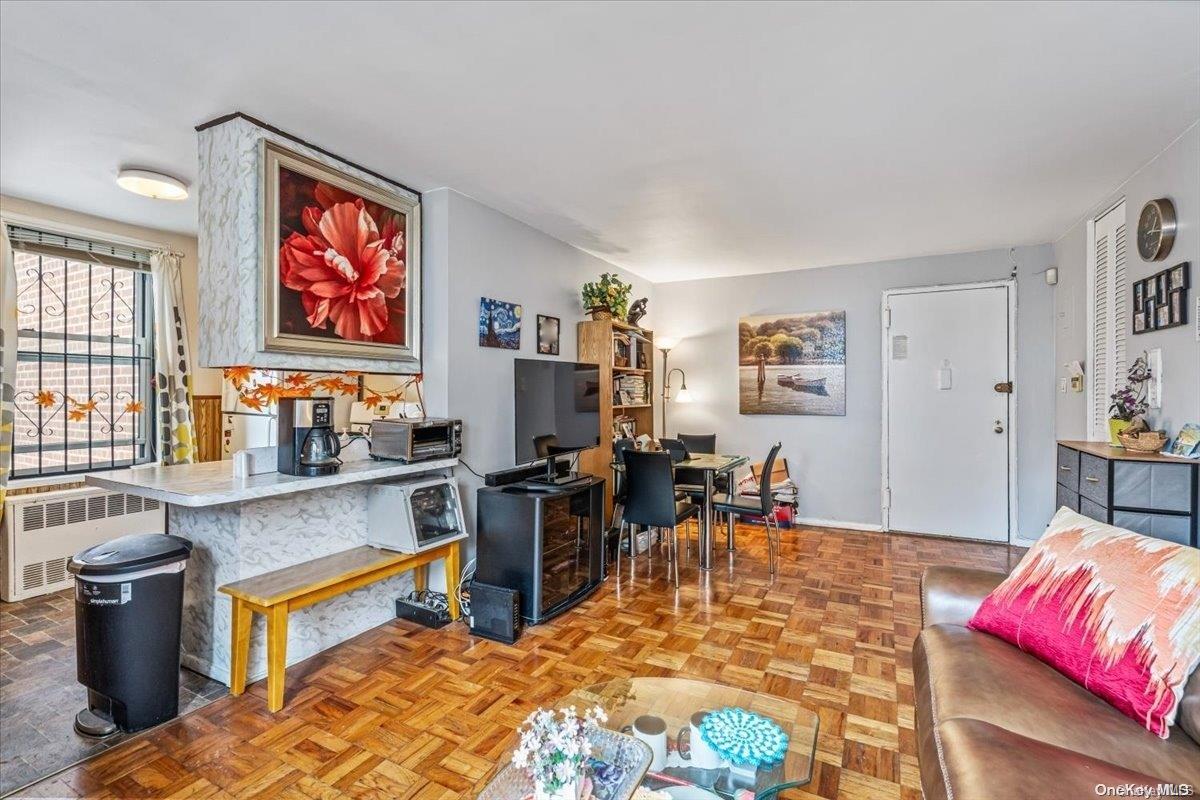 68-15 Selfridge Street # 1J, Forest Hills, NY 11375