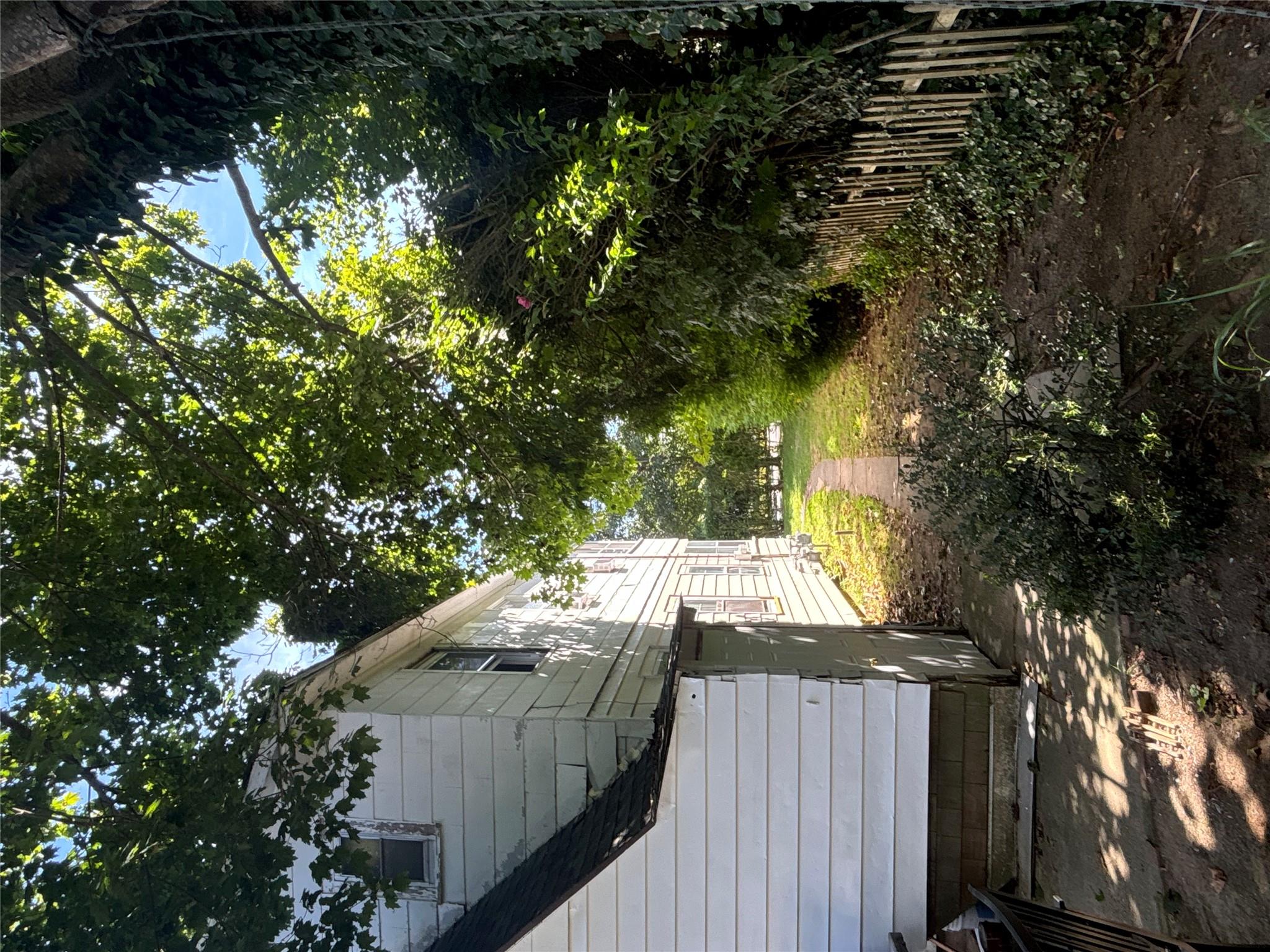 39 Halsey Avenue, Southampton, NY 11968