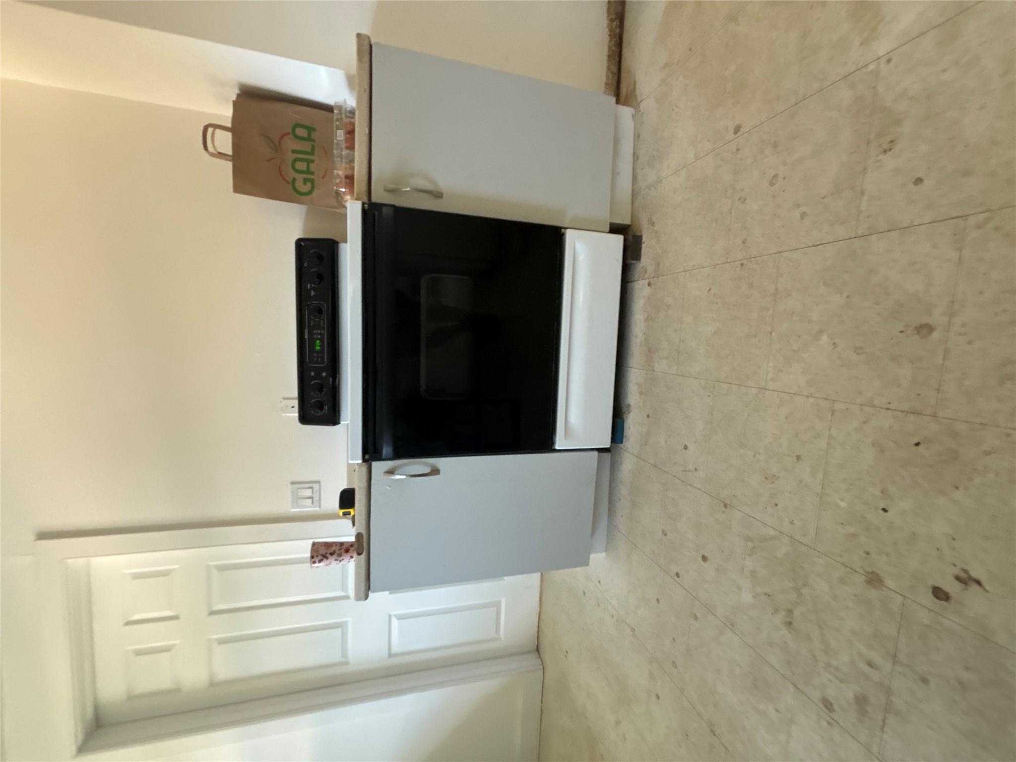 39 Halsey Avenue, Southampton, NY 11968