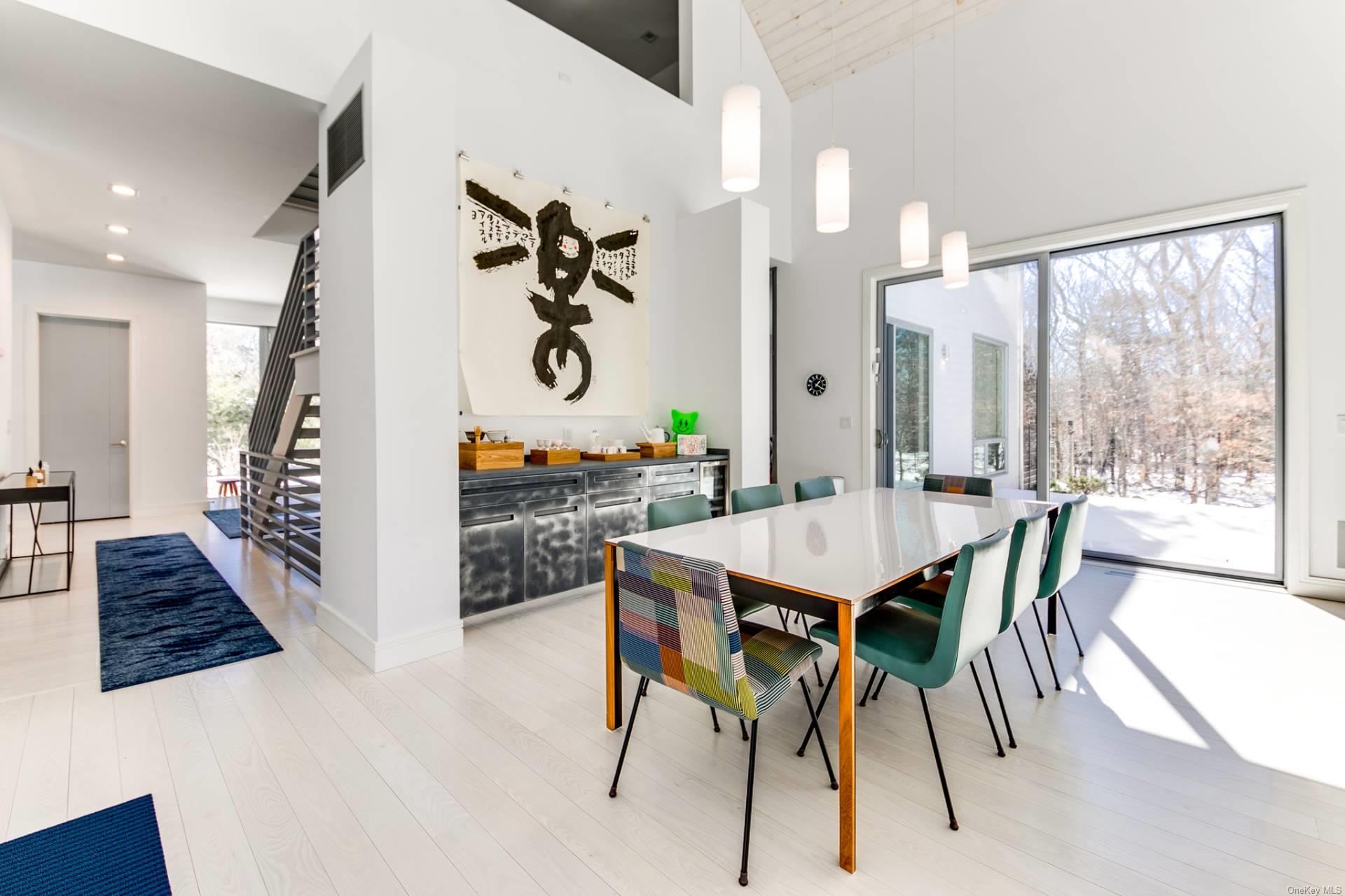 19 Quarty Circle, East Hampton, NY 11937