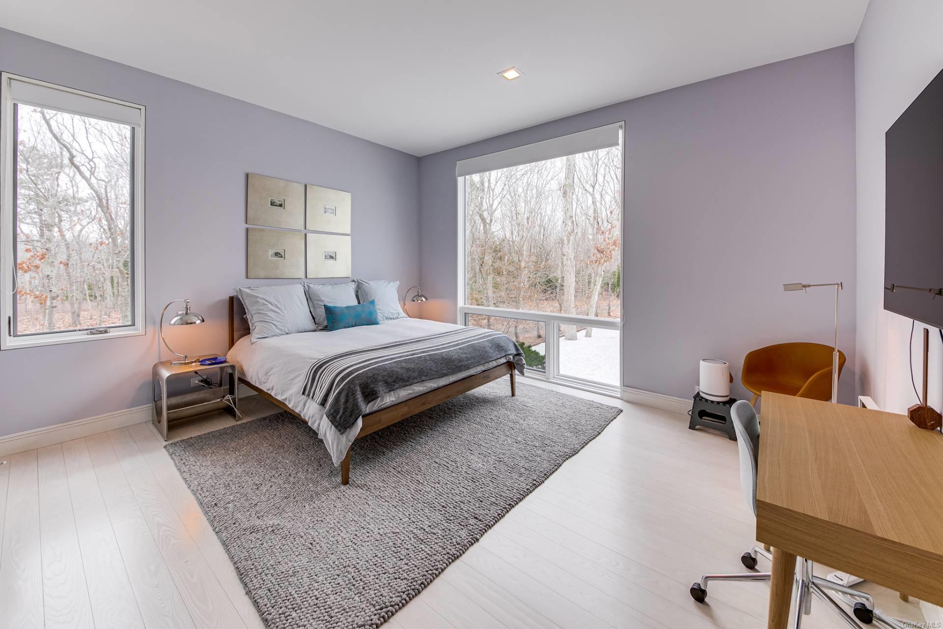 19 Quarty Circle, East Hampton, NY 11937