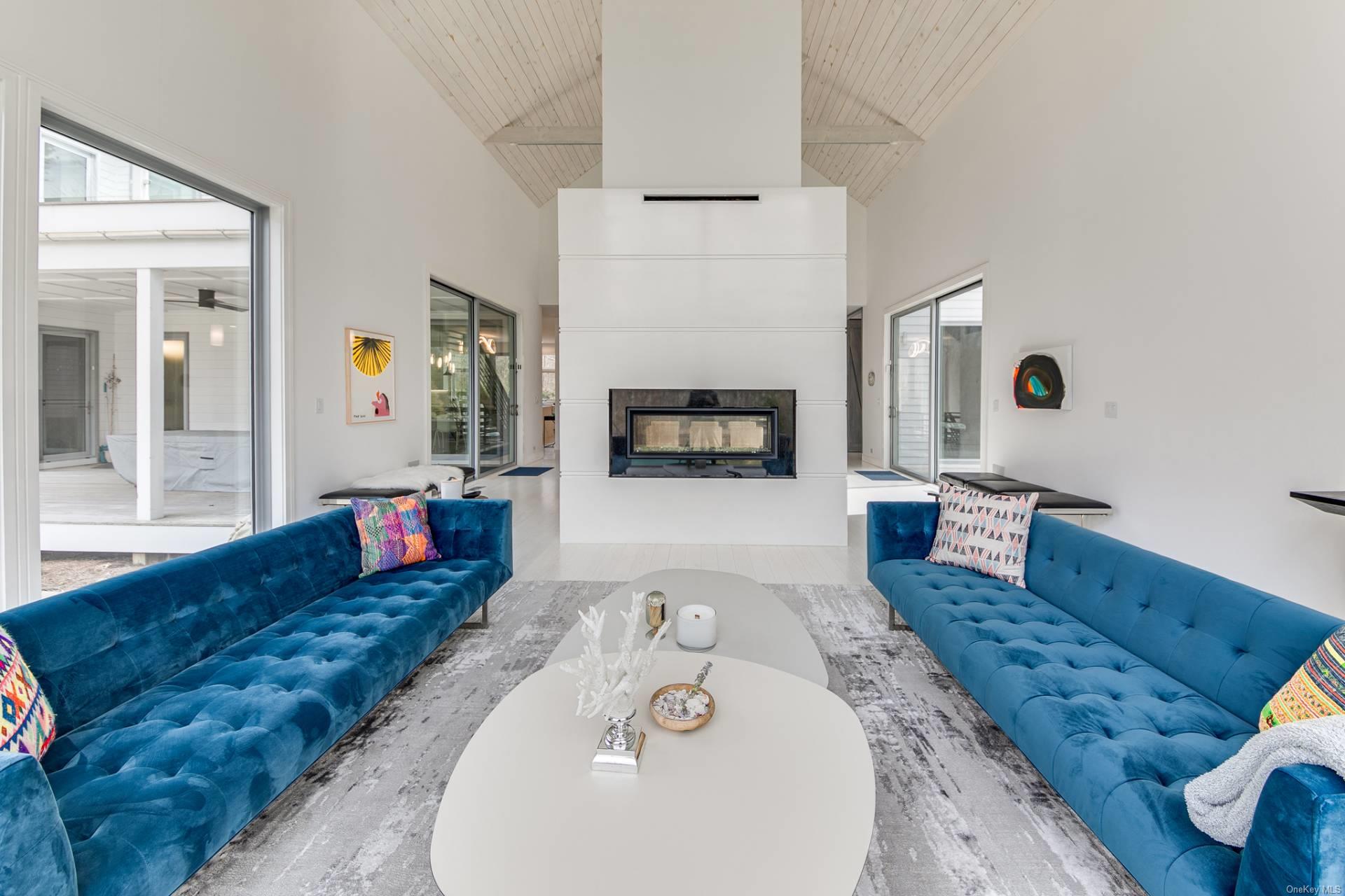 19 Quarty Circle, East Hampton, NY 11937