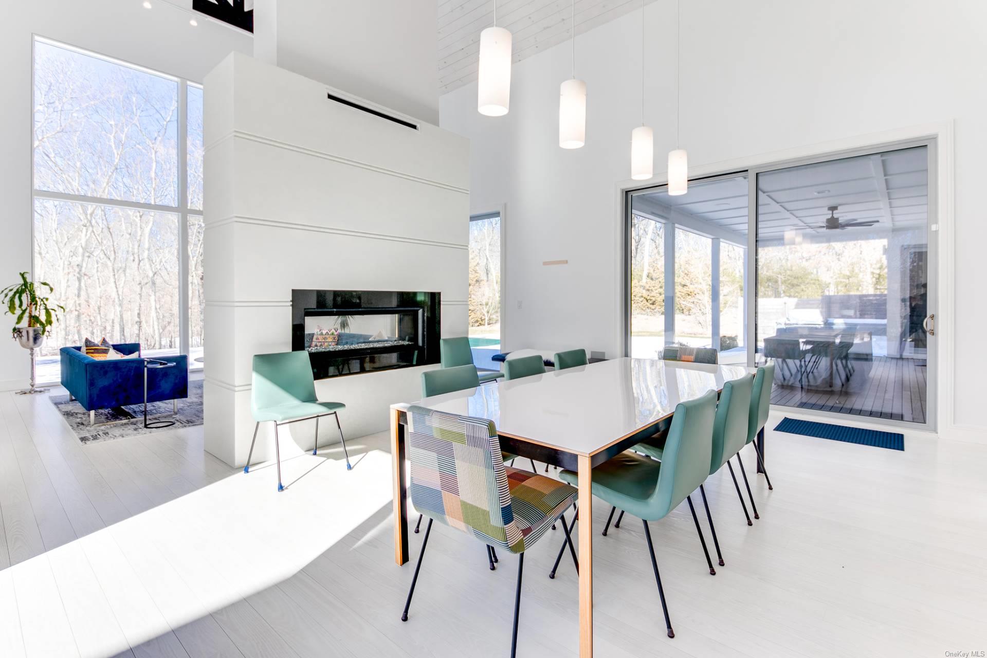 19 Quarty Circle, East Hampton, NY 11937