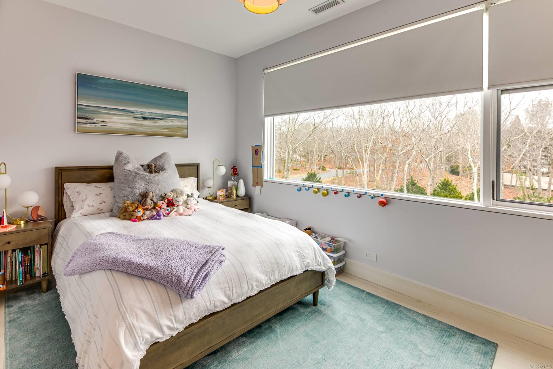 19 Quarty Circle, East Hampton, NY 11937