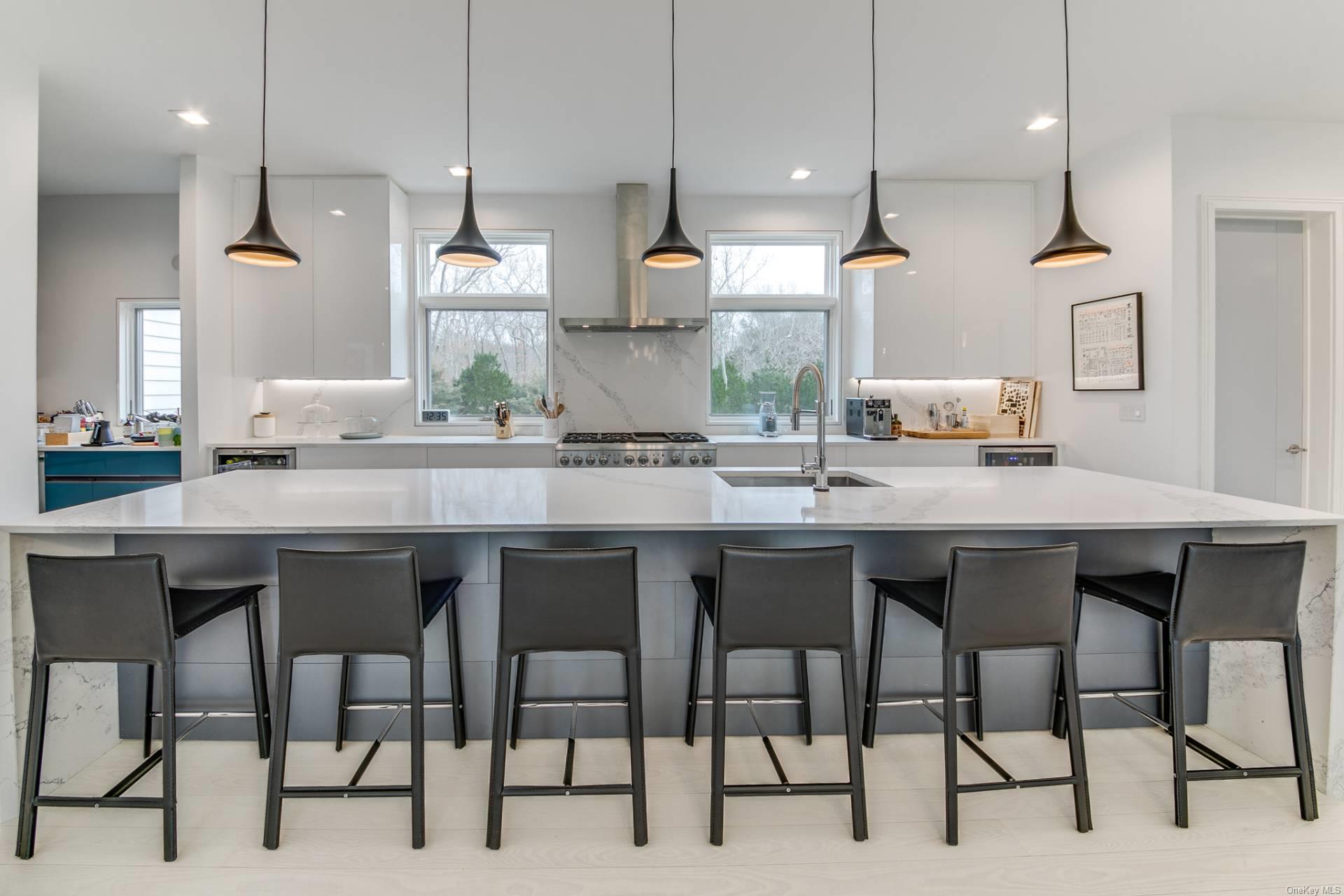 19 Quarty Circle, East Hampton, NY 11937