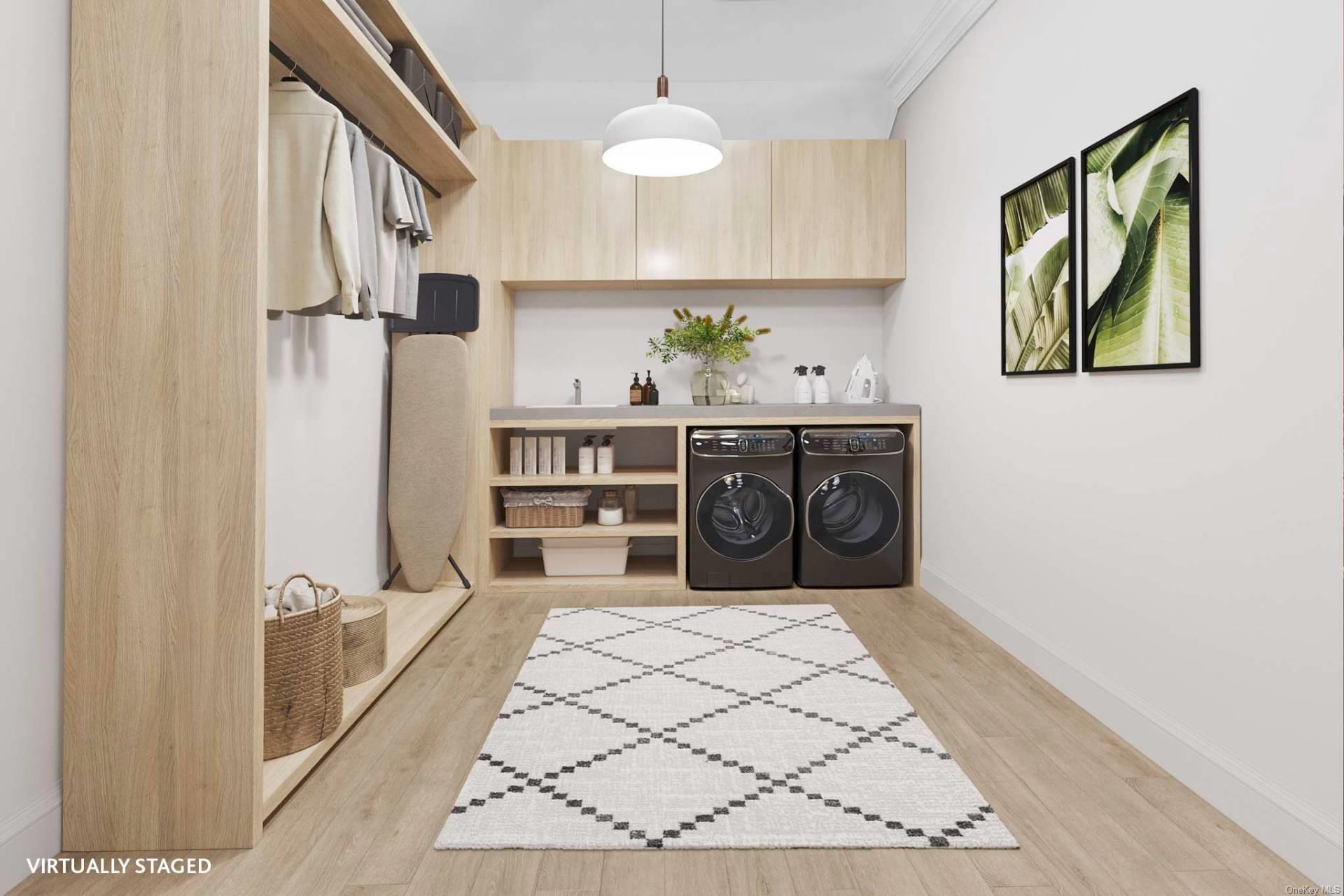 239 Cove Hollow Road, East Hampton, NY 11937