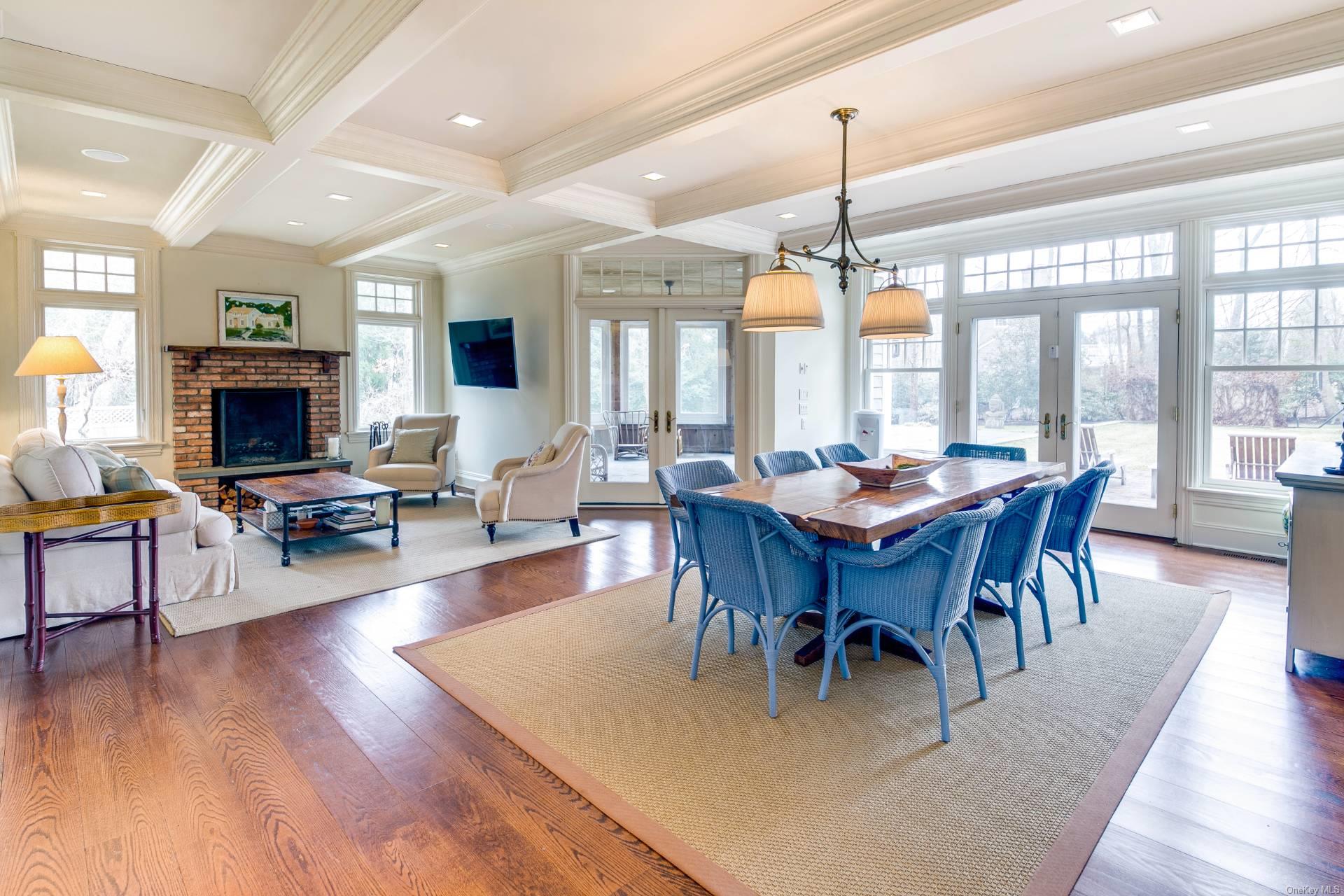 239 Cove Hollow Road, East Hampton, NY 11937