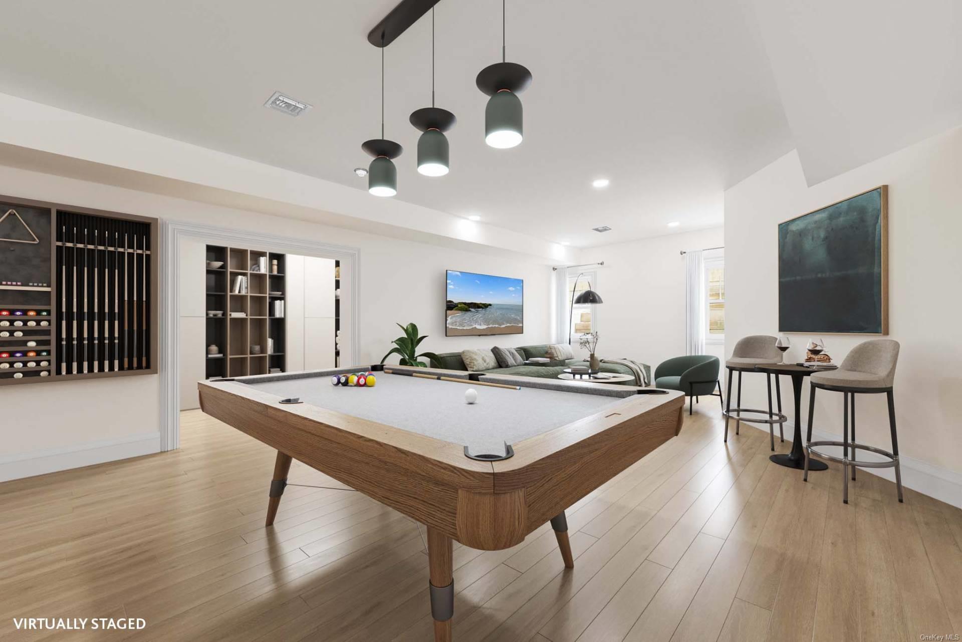 239 Cove Hollow Road, East Hampton, NY 11937