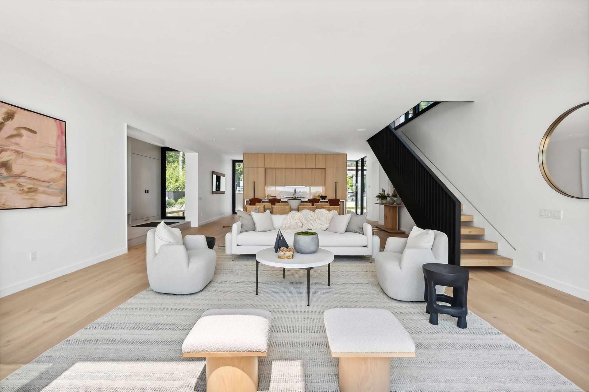 142 Towd Point Road, Southampton, NY 11968