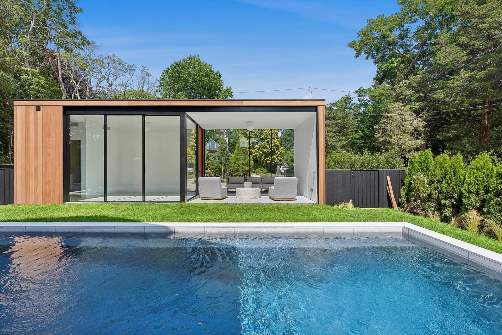 142 Towd Point Road, Southampton, NY 11968