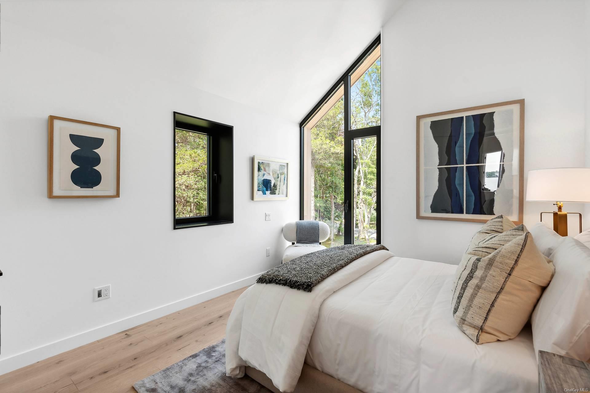 142 Towd Point Road, Southampton, NY 11968