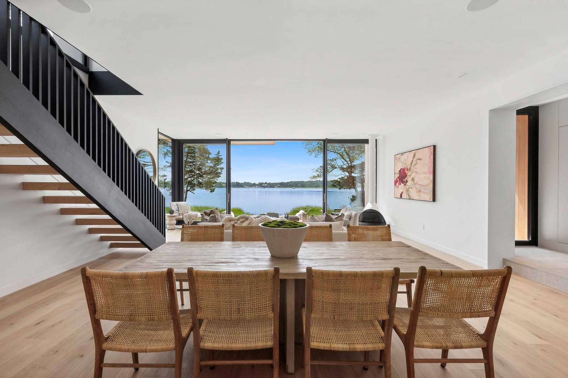 142 Towd Point Road, Southampton, NY 11968