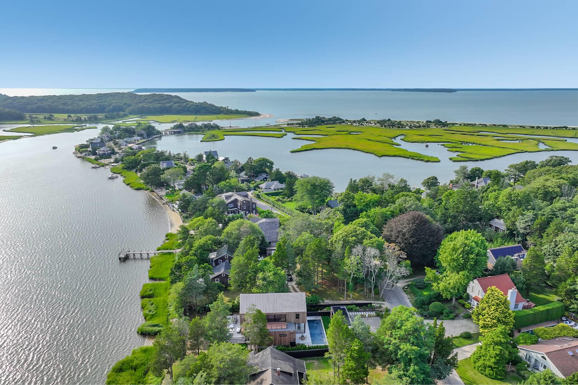 142 Towd Point Road, Southampton, NY 11968