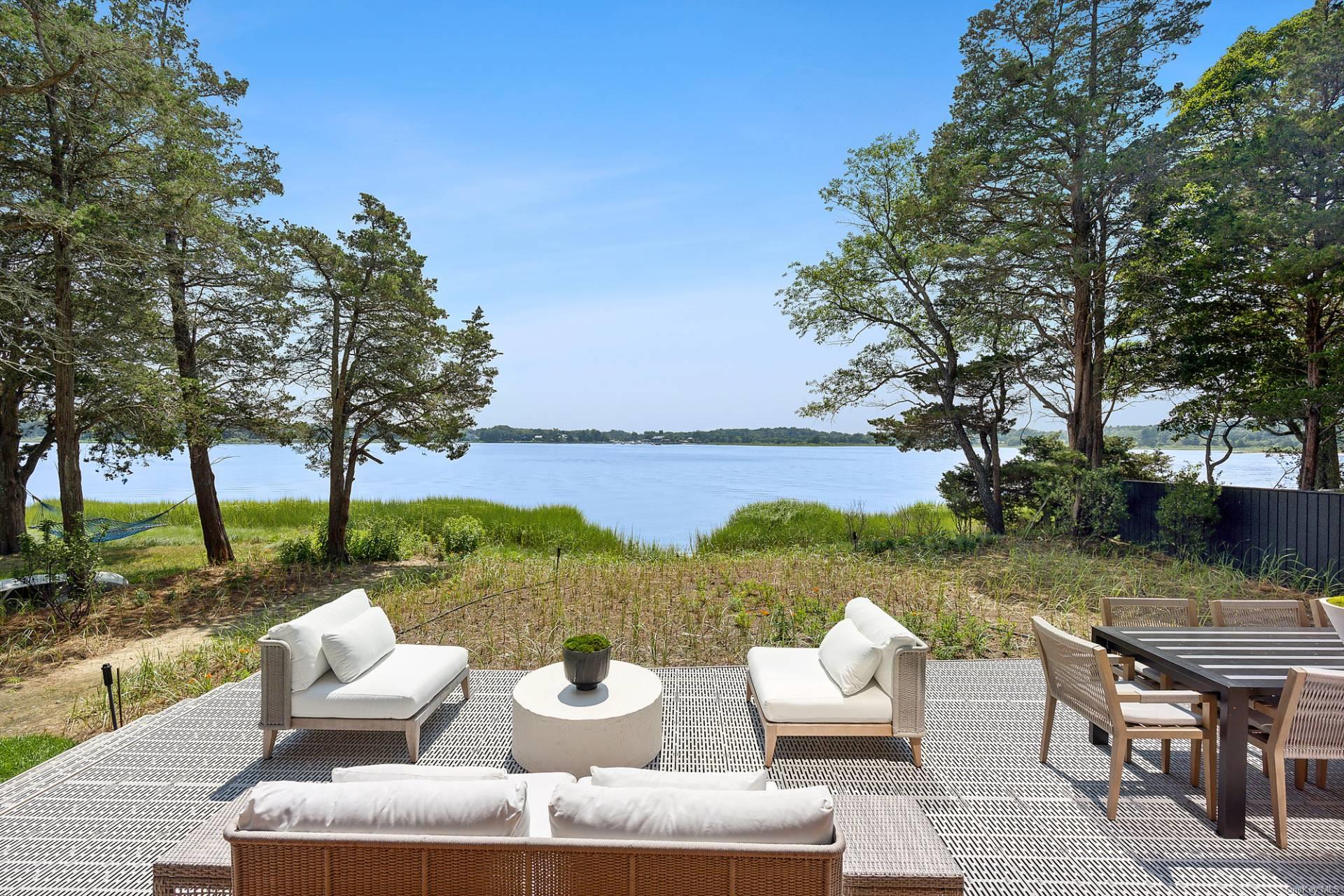 142 Towd Point Road, Southampton, NY 11968