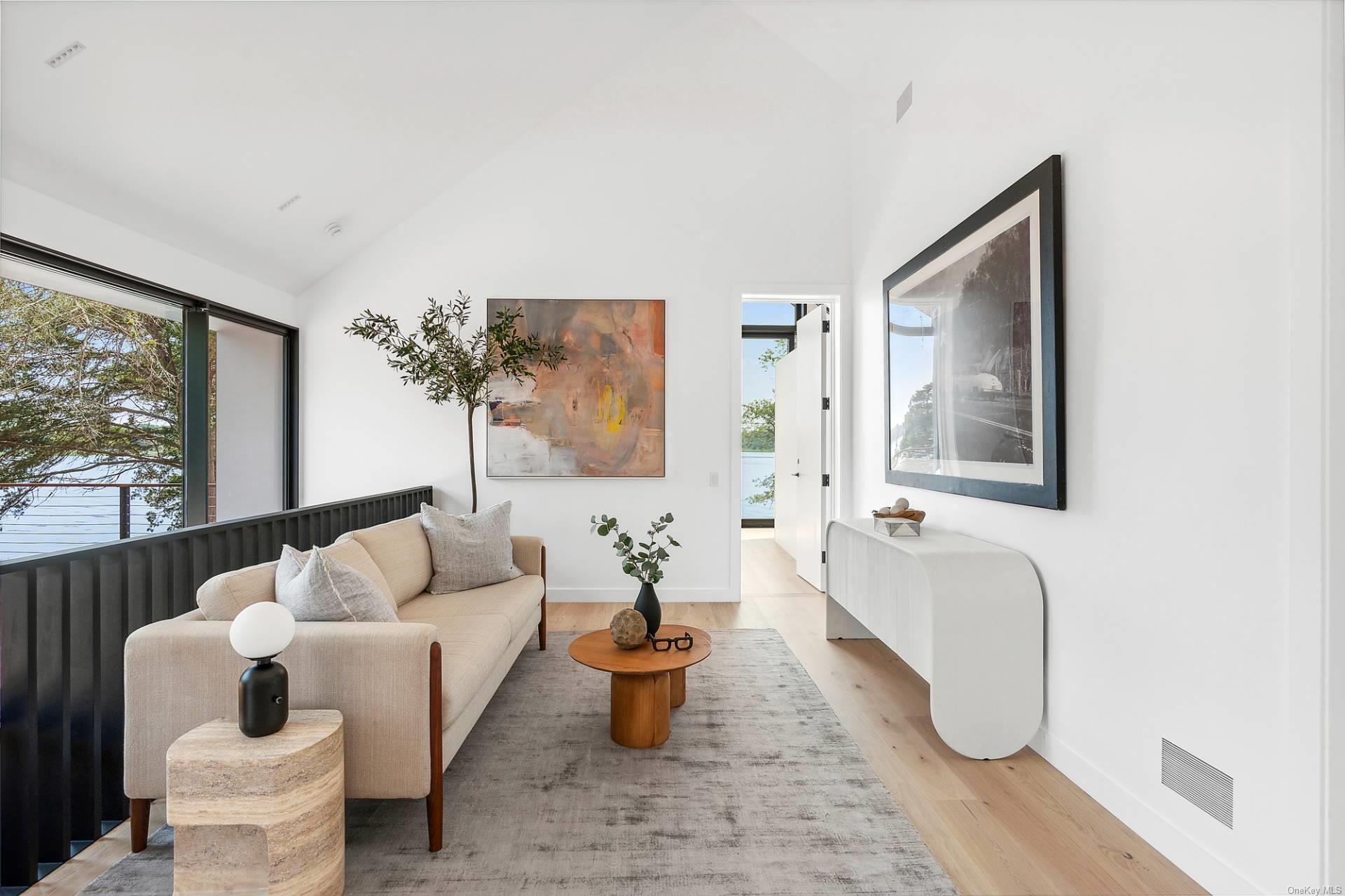 142 Towd Point Road, Southampton, NY 11968