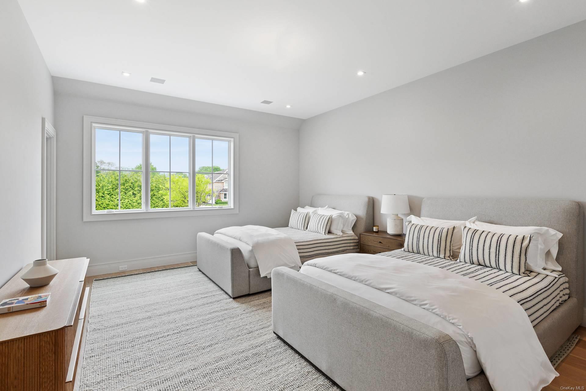 473 N Sea Mecox Road, Southampton, NY 11968