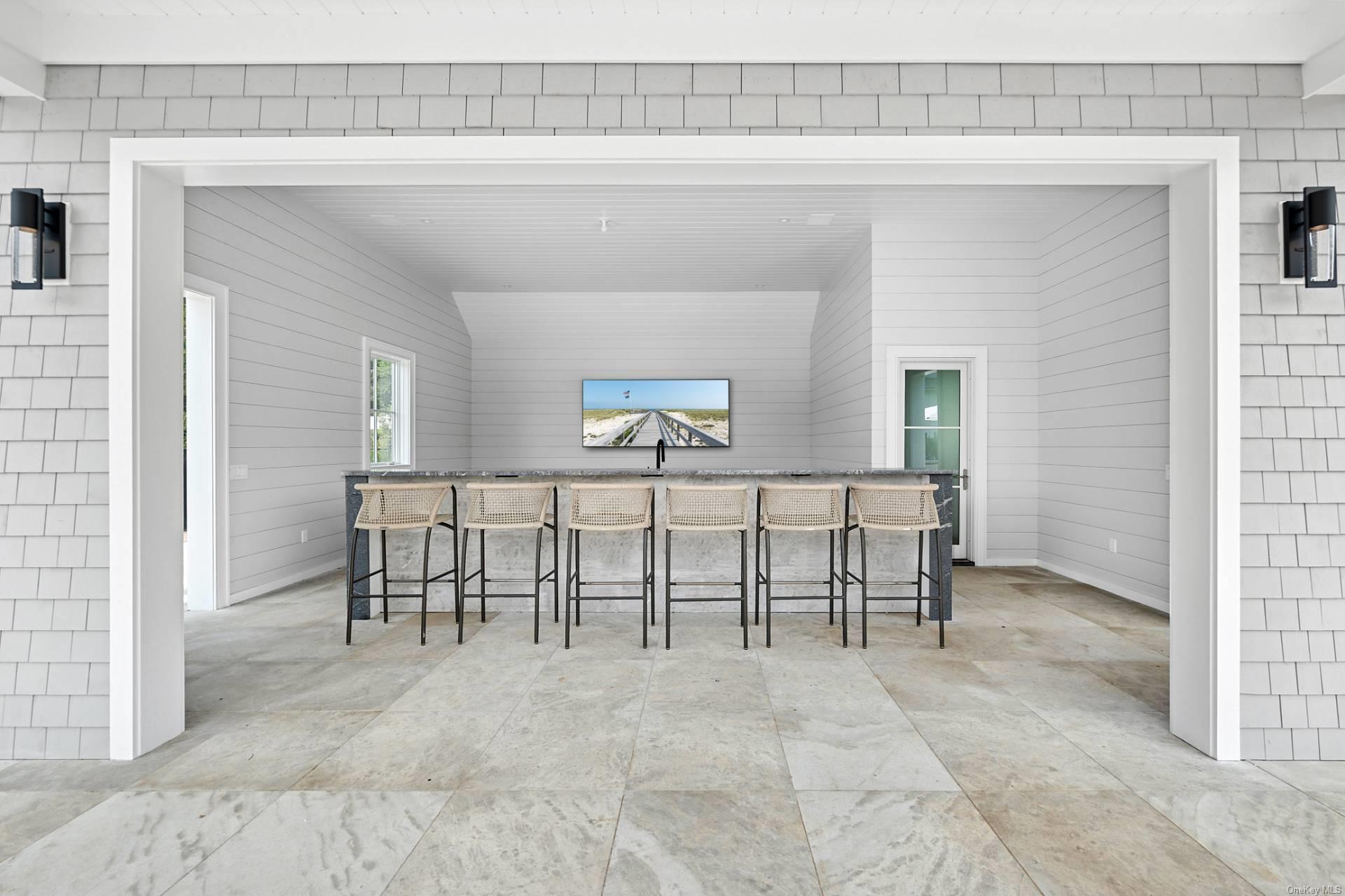 473 N Sea Mecox Road, Southampton, NY 11968