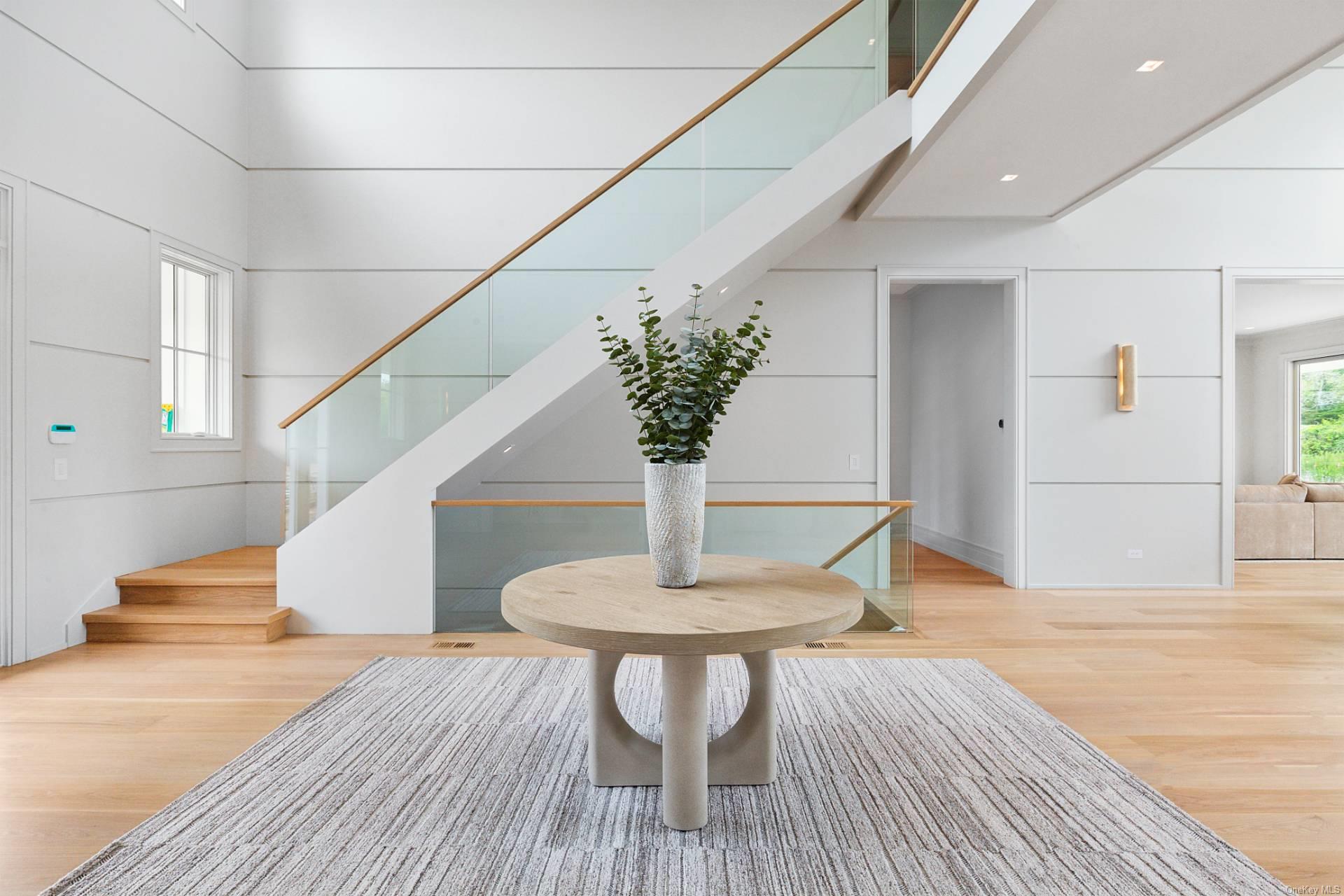 473 N Sea Mecox Road, Southampton, NY 11968